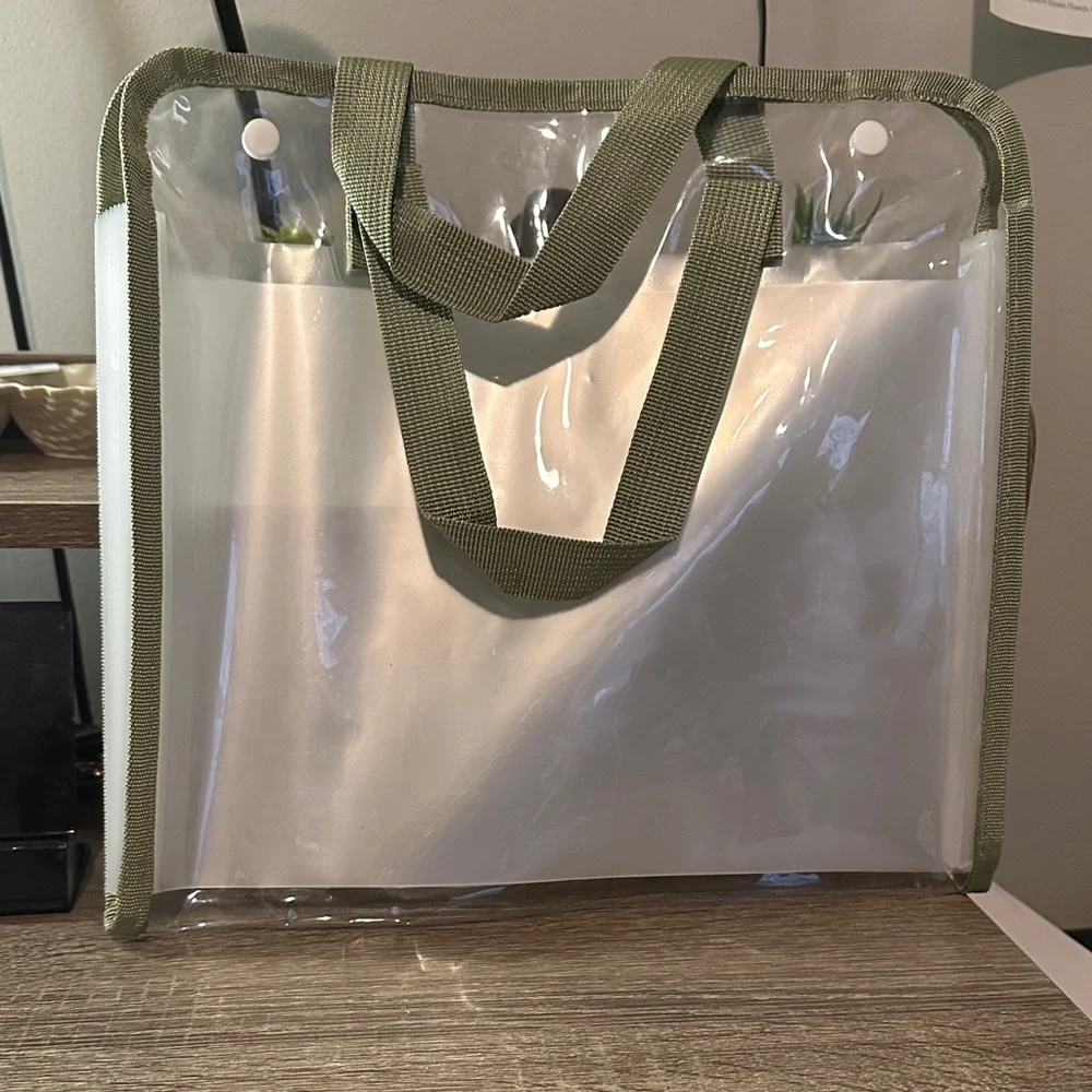 Folder stylish clear